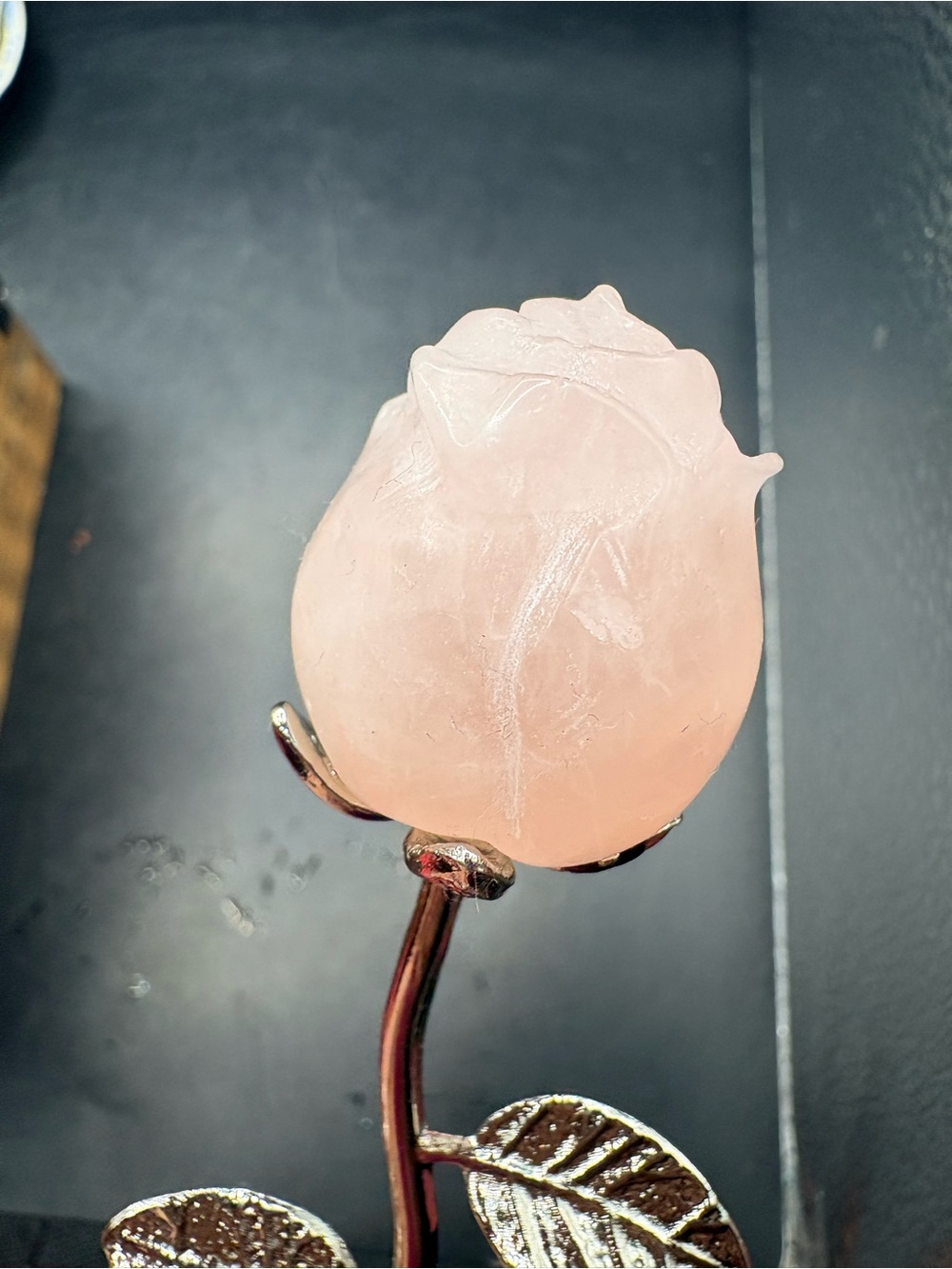 Pink Rose Quartz Flower with Metal Stem - Picture 2 of 4